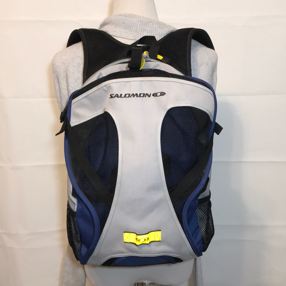 Salomon Lightweight Outdoor Sports Backpack